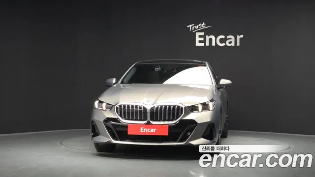 BMW 5-Series 5 серия (G60) 523d M Sport — Фото автомобиля 3