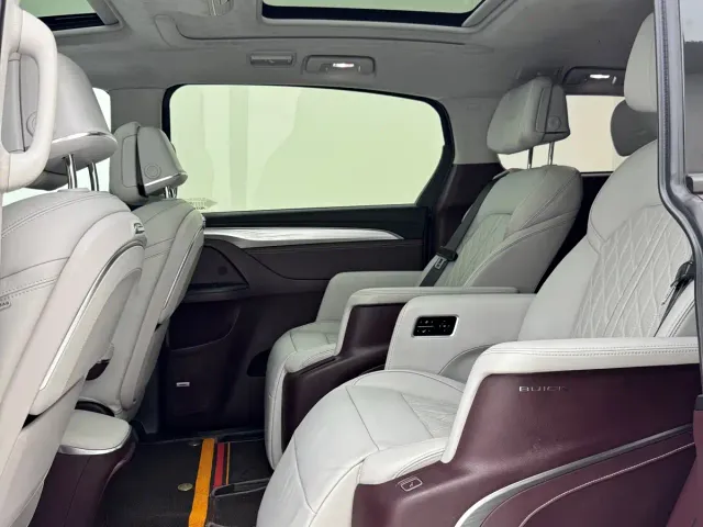 Buick Buick GL8 2023 Avenir 6-Seater Executive Edition — Фото автомобиля 6
