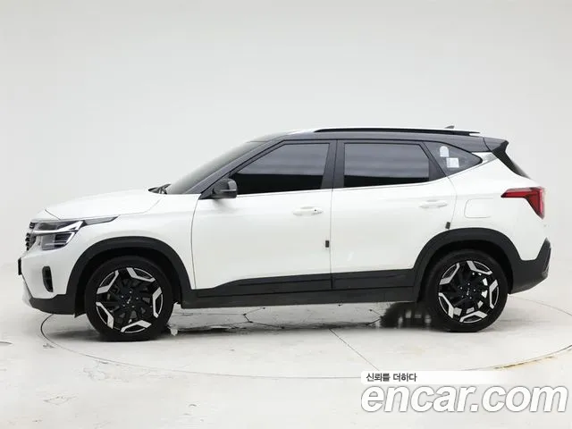 Kia Seltos New — Фото автомобиля 3
