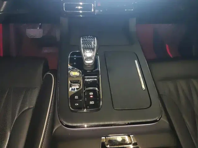 GAC Trumpchi GS8 — Фото автомобиля 16