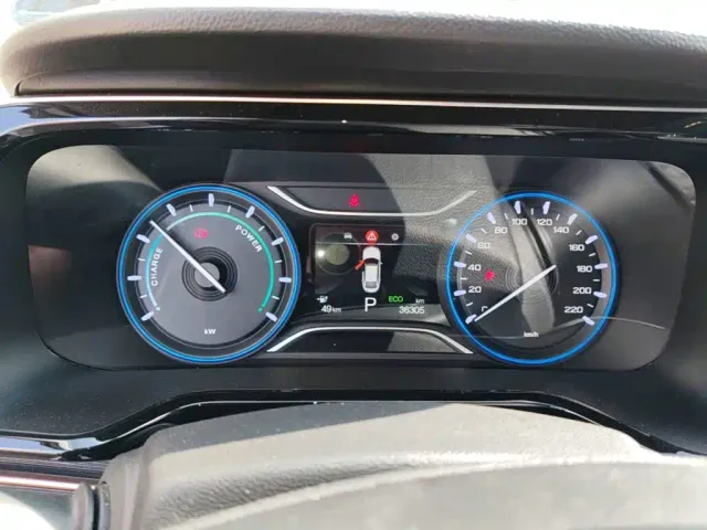 GAC Aion S Plus — Фото автомобиля 11