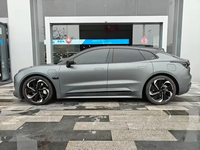 ZEEKR Zeekr 001 2022 Ultra Long Range Dual Motor YOU Edition — Фото автомобиля 3