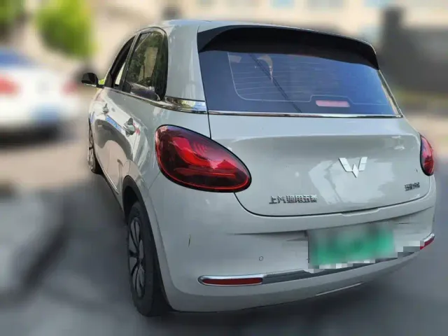 Wuling Bingo — Фото автомобиля 4
