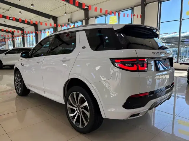 Land Rover Discovery Sport — Фото автомобиля 6