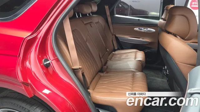 Genesis GV70 2.5T Бензин AWD — Фото автомобиля 11