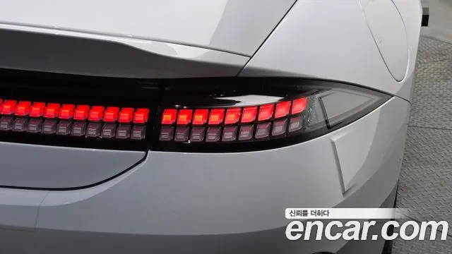 Hyundai Ioniq6 — Фото автомобиля 23