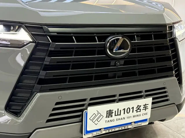 Lexus GX — Фото автомобиля 5