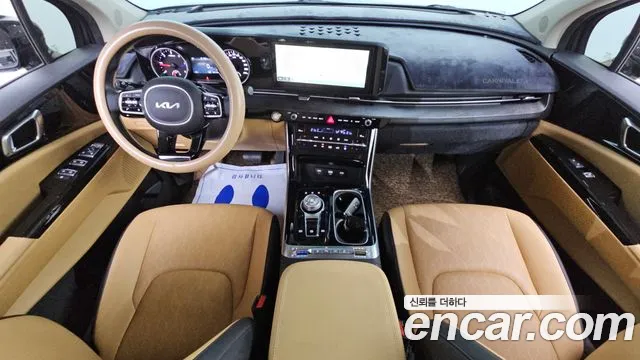 Kia Carnival Generation 4 — Фото автомобиля 7
