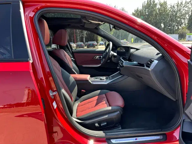 BMW 3 Series — Фото автомобиля 16