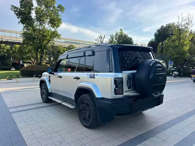 iCAR V27 — Фото автомобиля 5