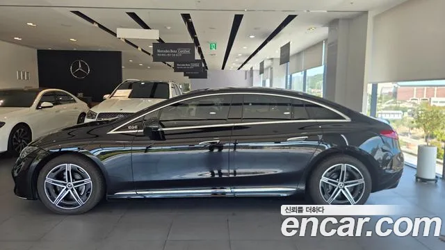 Mercedes-Benz EQE V295 — Фото автомобиля 11