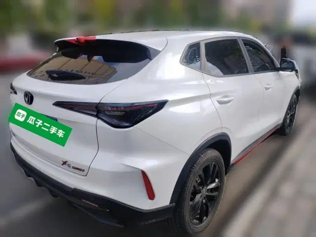 Changan X5 Plus — Фото автомобиля 4