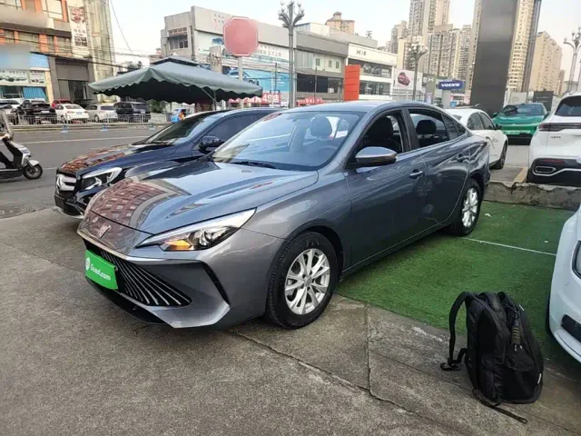 Фотография автомобиля — Roewe i5