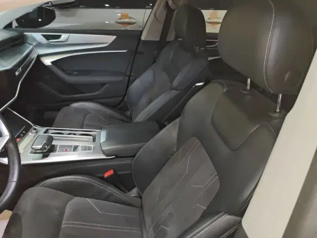 Audi A7L — Фото автомобиля 14