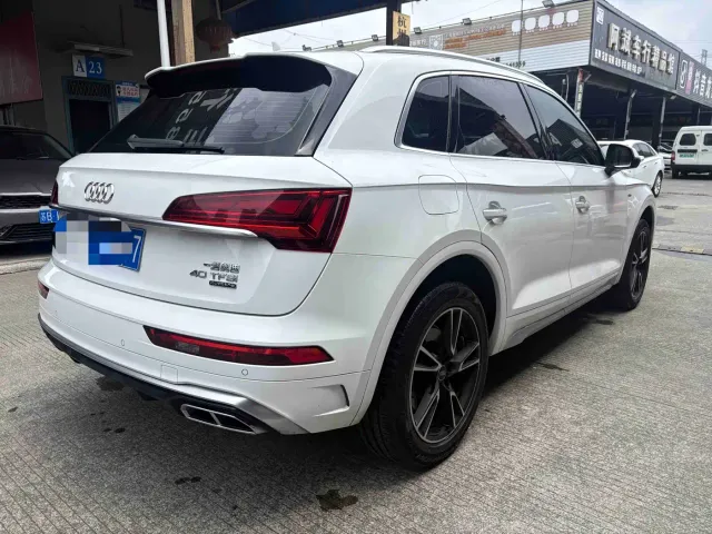 Audi Q5L — Фото автомобиля 4