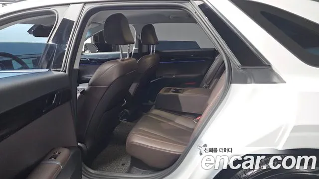 Hyundai Grandeur GN7 — Фото автомобиля 17