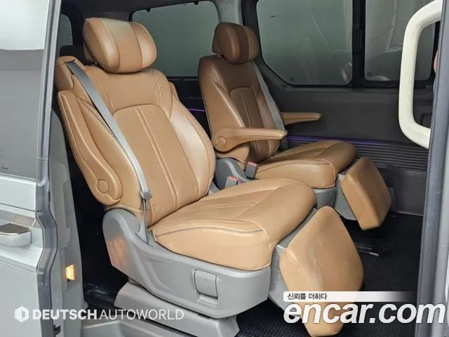 Hyundai Staria — Фото автомобиля 12