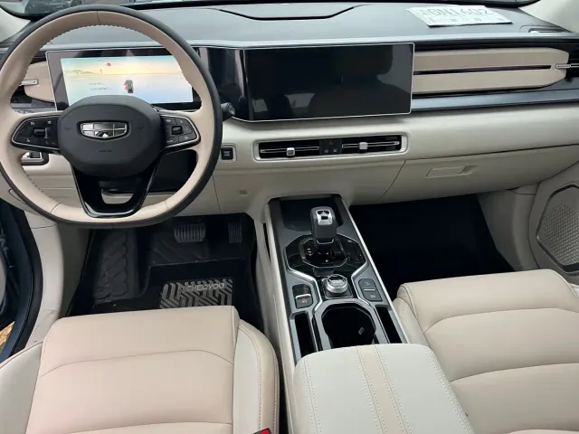 Geely ICON — Фото автомобиля 12