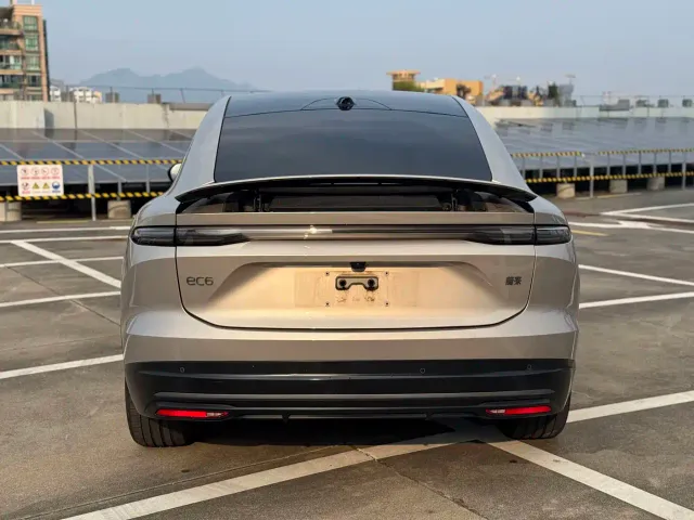 Nio EC6 — Фото автомобиля 4