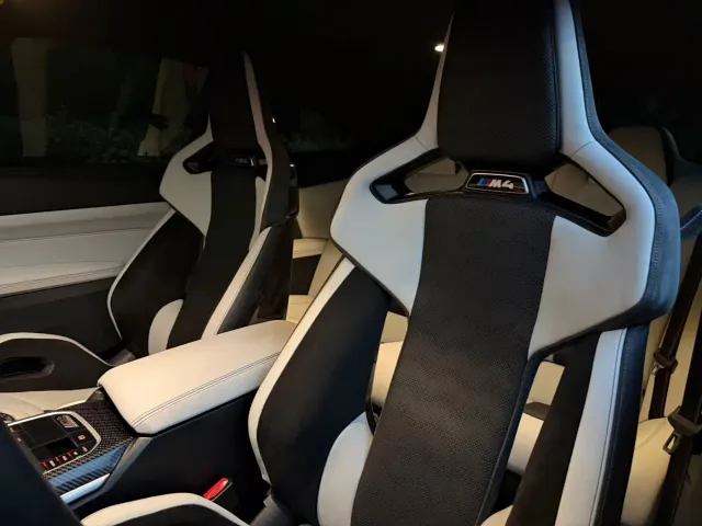 BMW M4 — Фото автомобиля 7