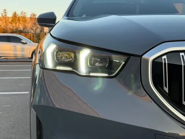 BMW 5 Series — Фото автомобиля 21