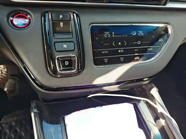 Honda Elysion — Фото автомобиля 6