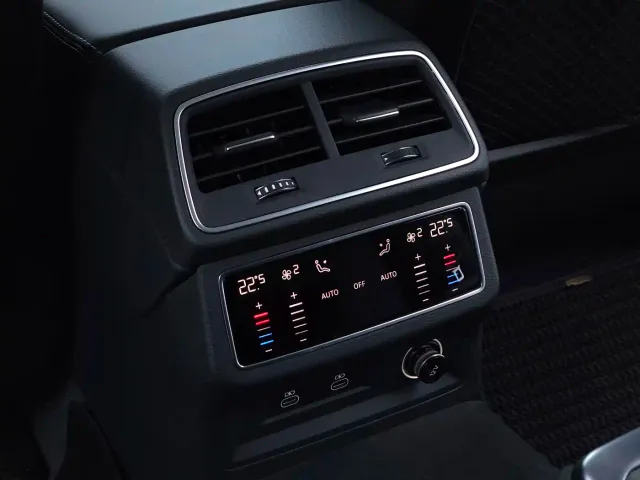 Audi A6L — Фото автомобиля 12