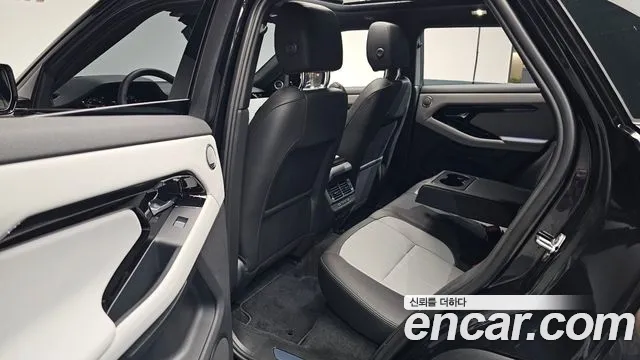 Land Rover Range Rover Evoque Generation 2 — Фото автомобиля 12