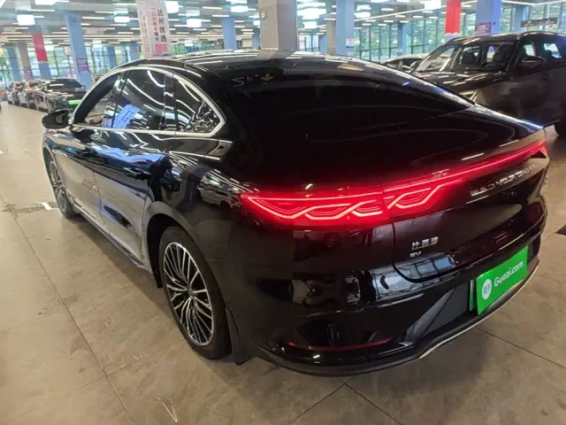 BYD Han — Фото автомобиля 4