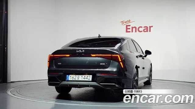 Kia K5 Signature — Фото автомобиля 4