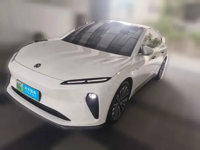 Фотография автомобиля — Nio ET5