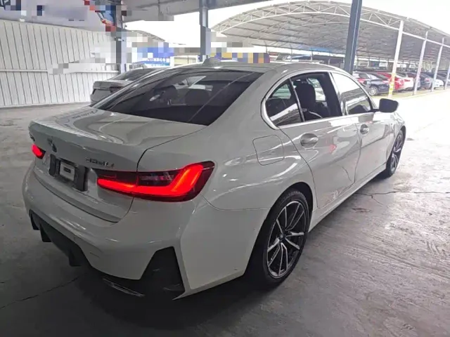 BMW 3 Series — Фото автомобиля 6
