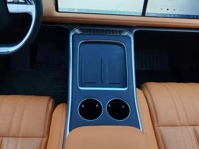 Xpeng G9 — Фото автомобиля 16