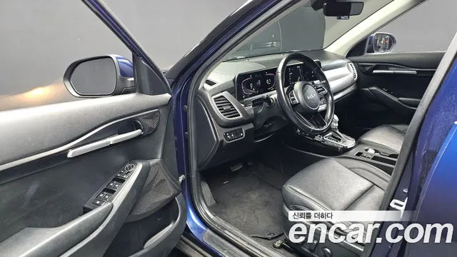 Kia Seltos New — Фото автомобиля 10
