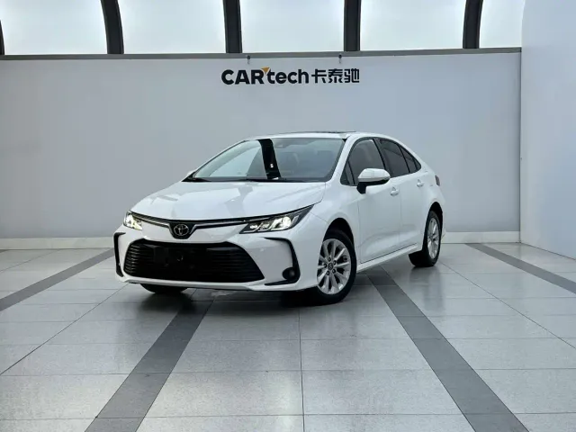 Фотография автомобиля — Toyota Corolla