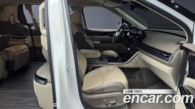 Kia Carnival 4th Gen — Фото автомобиля 17