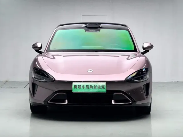 Xiaomi SU7 — Фото автомобиля 2