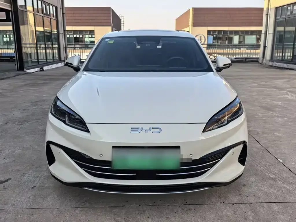 BYD Seal 06 New Energy 2025 DM-i Smart Drive Edition 120KM Luxury — Фото автомобиля 5