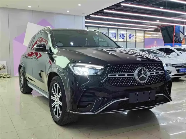 Mercedes-Benz GLE-Class — Фото автомобиля 3