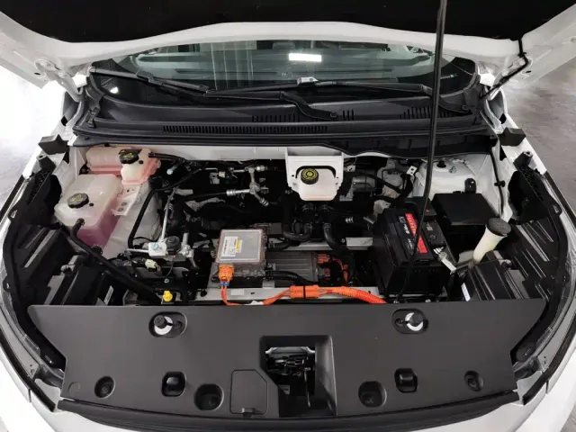 BYD Yuan Pro — Фото автомобиля 6
