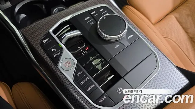 BMW 3-Series 3 серия (G20) 320i M Sport — Фото автомобиля 8