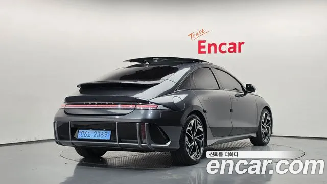 Hyundai Ioniq 6 — Фото автомобиля 2