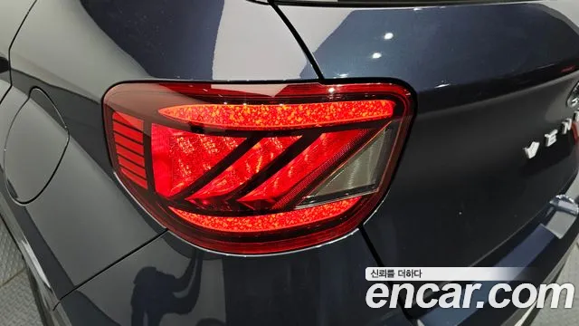 Hyundai Venue — Фото автомобиля 22