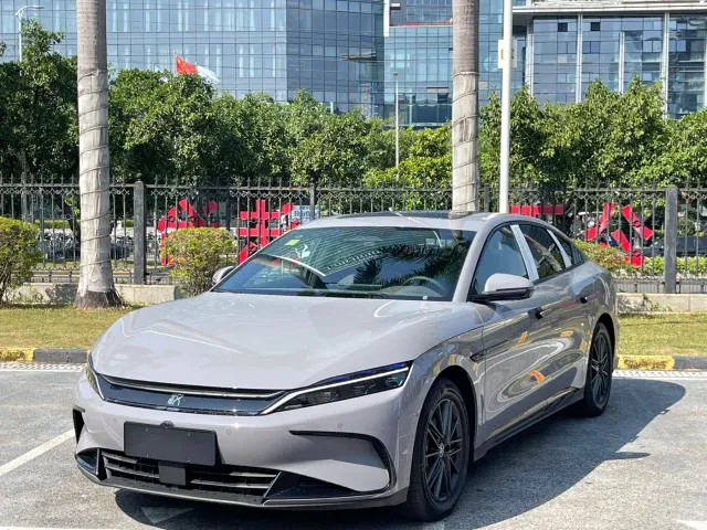 Фотография автомобиля — BYD Han