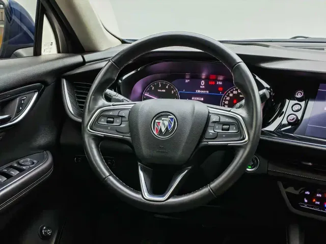 Buick Envision S — Фото автомобиля 14