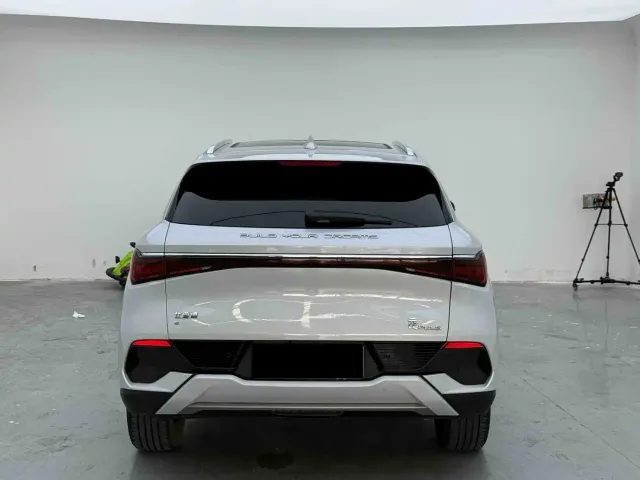 BYD Yuan PLUS — Фото автомобиля 8