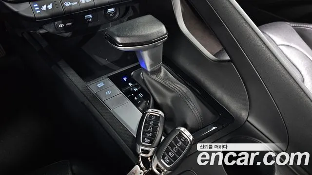 Hyundai AVANTE Avante (CN7) — Фото автомобиля 9
