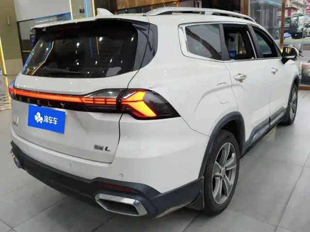 Geely Haoyue L — Фото автомобиля 3