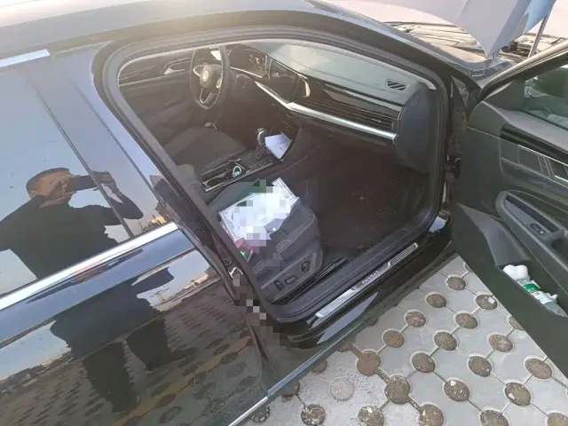 Volkswagen Passat — Фото автомобиля 19