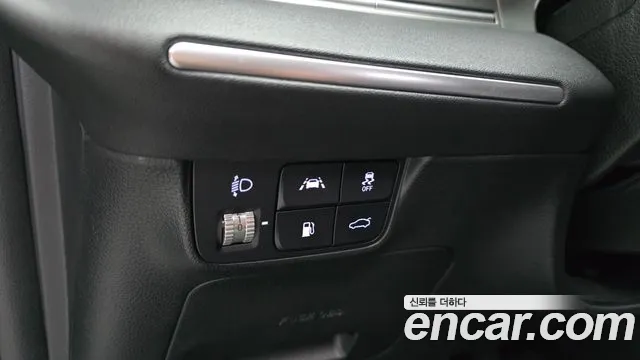 Hyundai Grandeur Новый Grandeur IG 3.0 LPi (Для проката) — Фото автомобиля 13